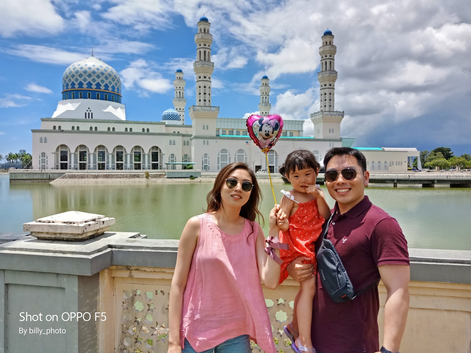 Guests visiting Kota Kinabalu City Mosque