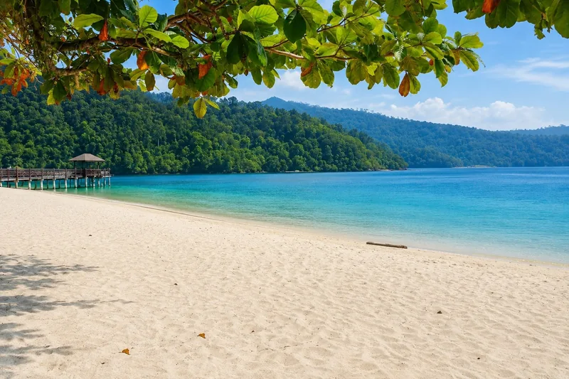 Mamutik Island beach near Kota Kinabalu